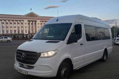 Заказ автобуса Mercedes-Benz Sprinter ЛЮКС 19 мест в Курске (Мир Туризма)