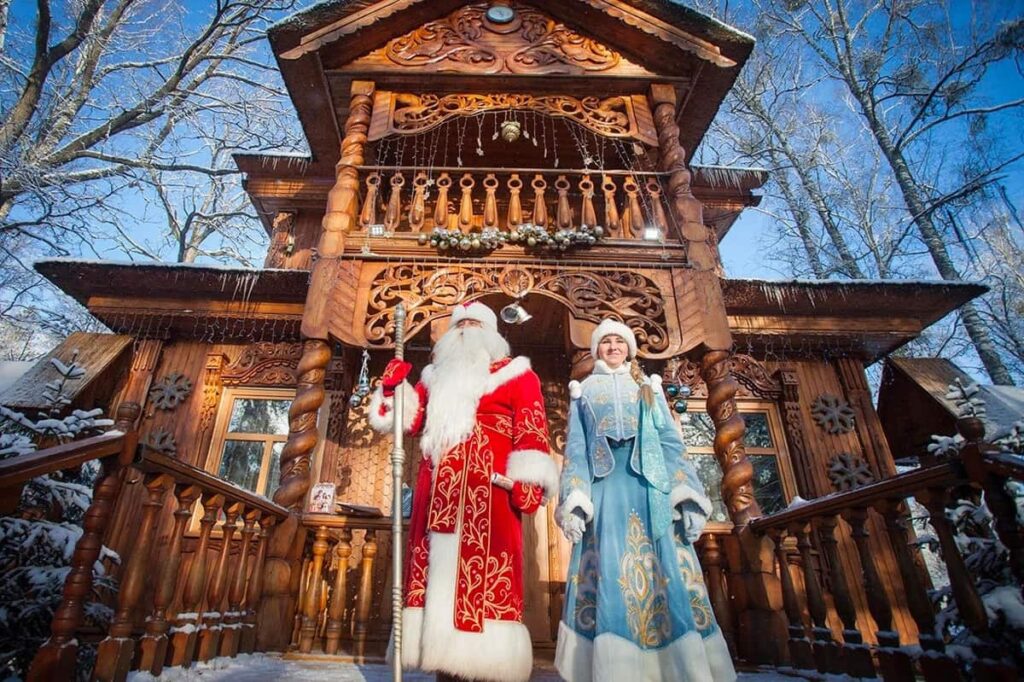 Новогодний Минск + резиденция Деда Мороза (Беловежская пуща)