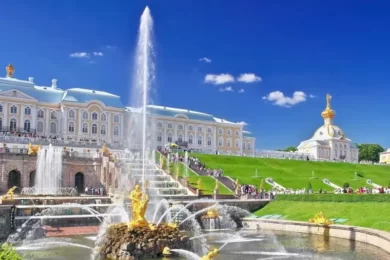 Тур в Санкт-Петербург на майские праздники из Курска. Открытие фонтанов Петергофа